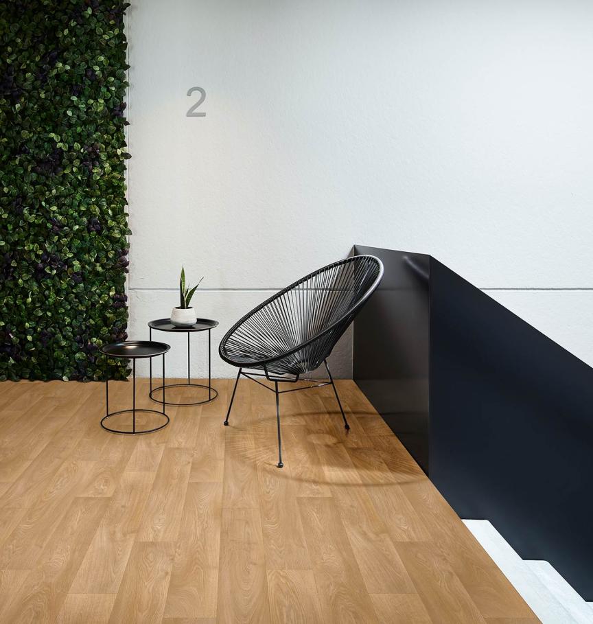 350610TO2_350610TO4_SolaFloors_Solatech_33_Toronto_10_RS