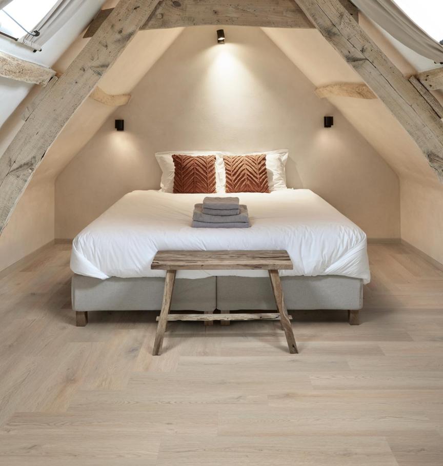 50-LVRH-2554_Coretec_Naturals_Herringbone_Series_WBE_Flora_RS