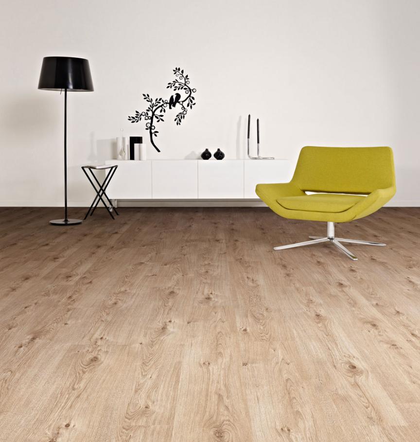 STY00378_STY00378AP_Sol_Stratifie_Vitality_Style_Hydro_Chene_Naturel_Verni_RS