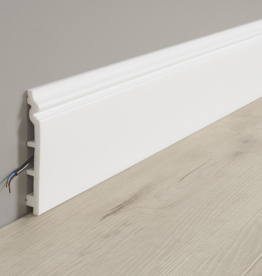 Plinthe à peindre Castle