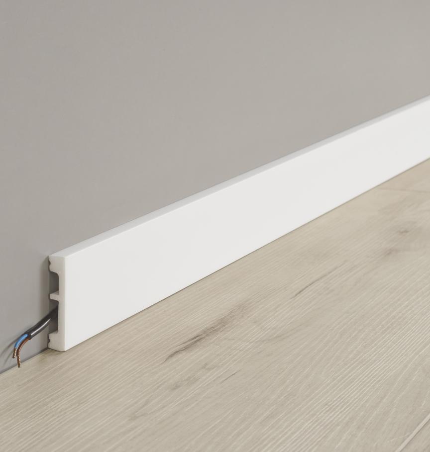 Plinthe à peindre Middle